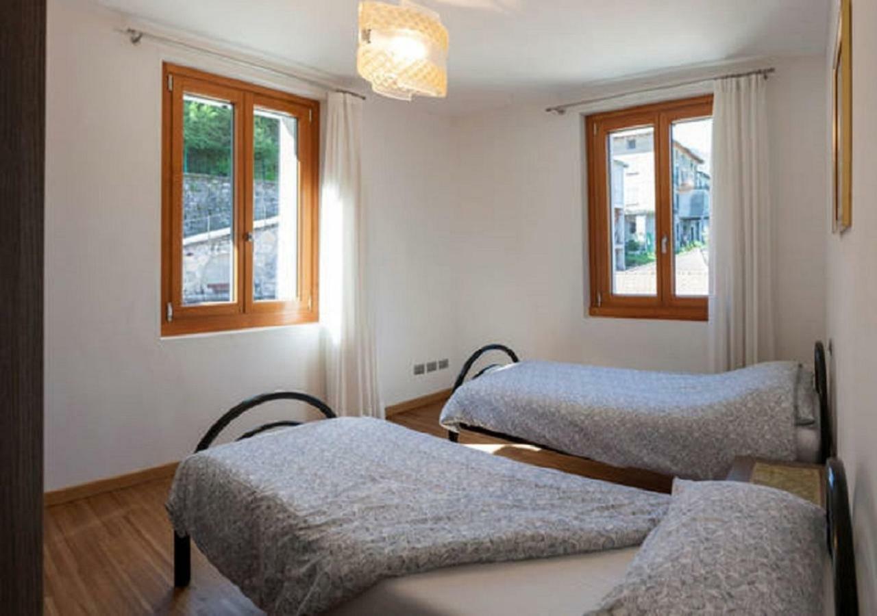 Appartamento Vista Lago - Mary เลซเซโน ภายนอก รูปภาพ